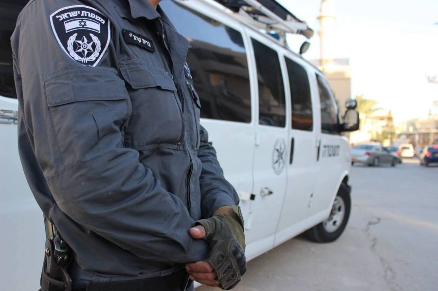 حملة للشرطة في عدة بلدات عربية بالشمال
